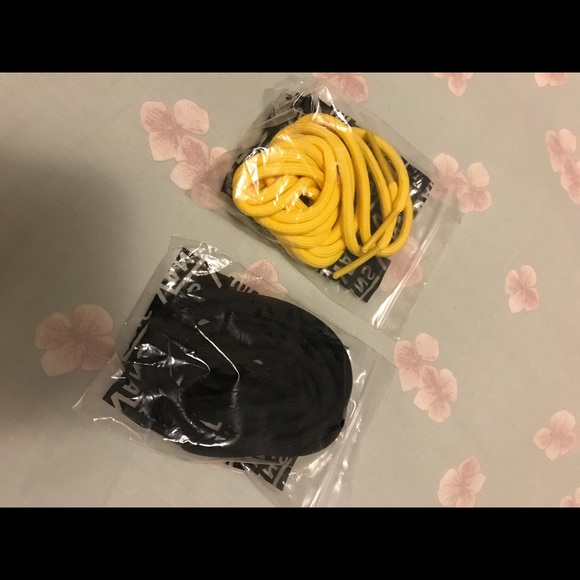 Limited Edition Vans - Picture 3 of 6